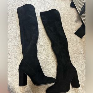 Kenneth Cole suede boots